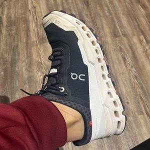 OnCloud Swiss Helion